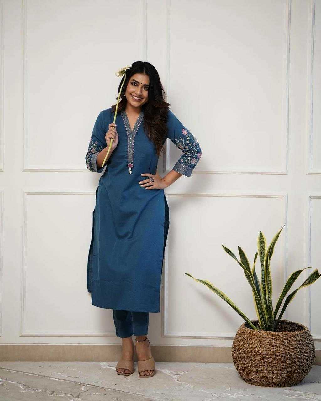 YNF REYON RSH INTRODUCING WHOLESALE KURTIS MANUFACTURER